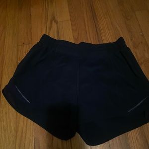 LuLuLemon Hotty Hot 4”